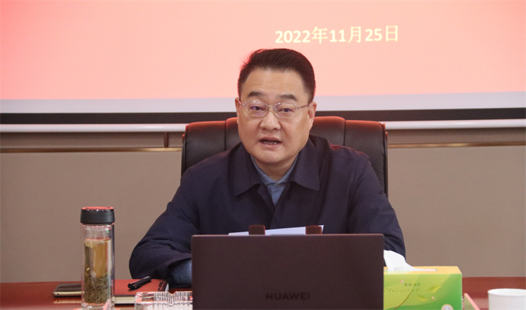 二八圈召开“以案促改”专题党委会